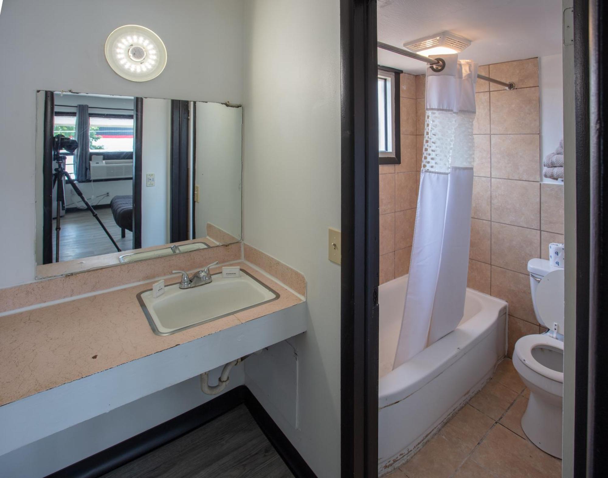 Glenstone Place Extended Stay Motel スプリングフィールド エクステリア 写真