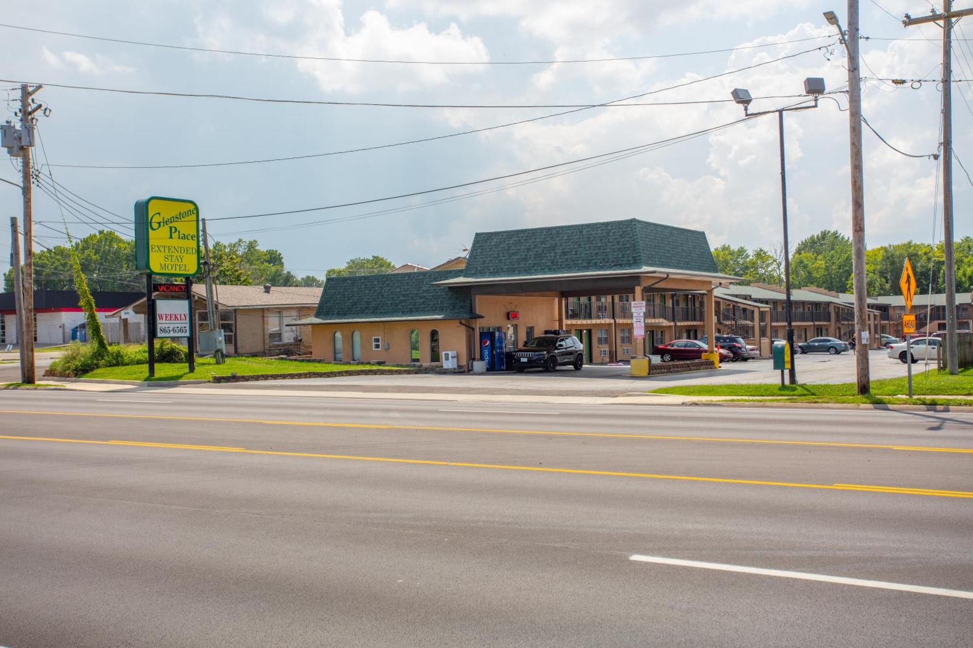 Glenstone Place Extended Stay Motel スプリングフィールド エクステリア 写真