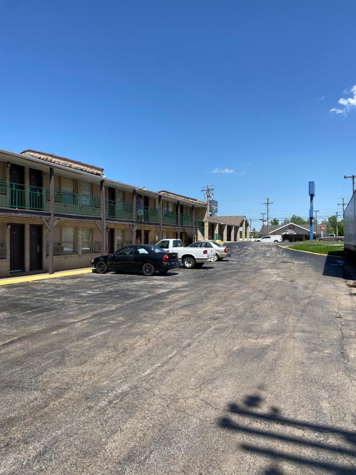 Glenstone Place Extended Stay Motel スプリングフィールド エクステリア 写真